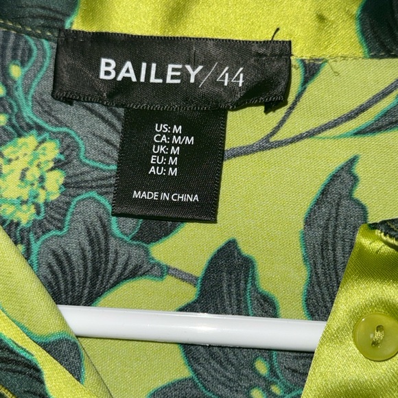 Bailey 44 Green Black Long Sleeve Button Down satin Shirt - Picture 5 of 11